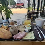 Hotel De La Gare - Restaurant Bistro Quai La Roche-sur-Yon