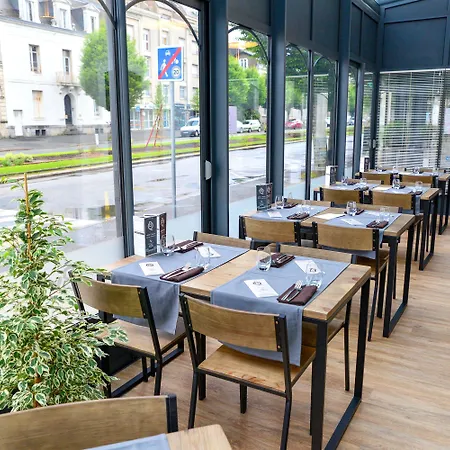 De La Gare - Restaurant Bistro Quai