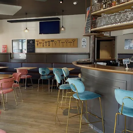 De La Gare - Restaurant Bistro Quai 3* לה-רוש-סור-יון