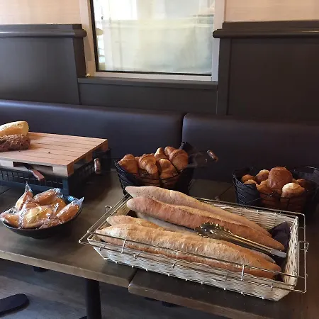 Hotel De La Gare - Restaurant Bistro Quai