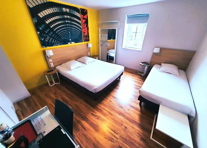 De La Gare - Restaurant Bistro Quai Otel 3*